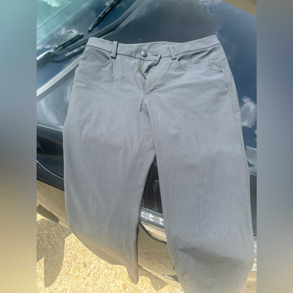 Lululemon pants athletica amazing condition charcoal grey